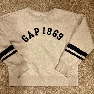 GAP Kids Pullover Sweatshirt- Size Medium/8